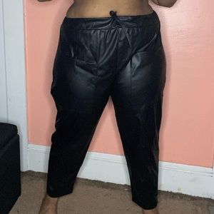 BLACK FAUX LEATHER PANTS